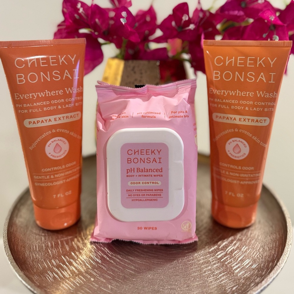 Cheeky Bonsai BUNDLE Everywhere Wash Papaya Extract (2) & pH-Balanced Wipes (1).